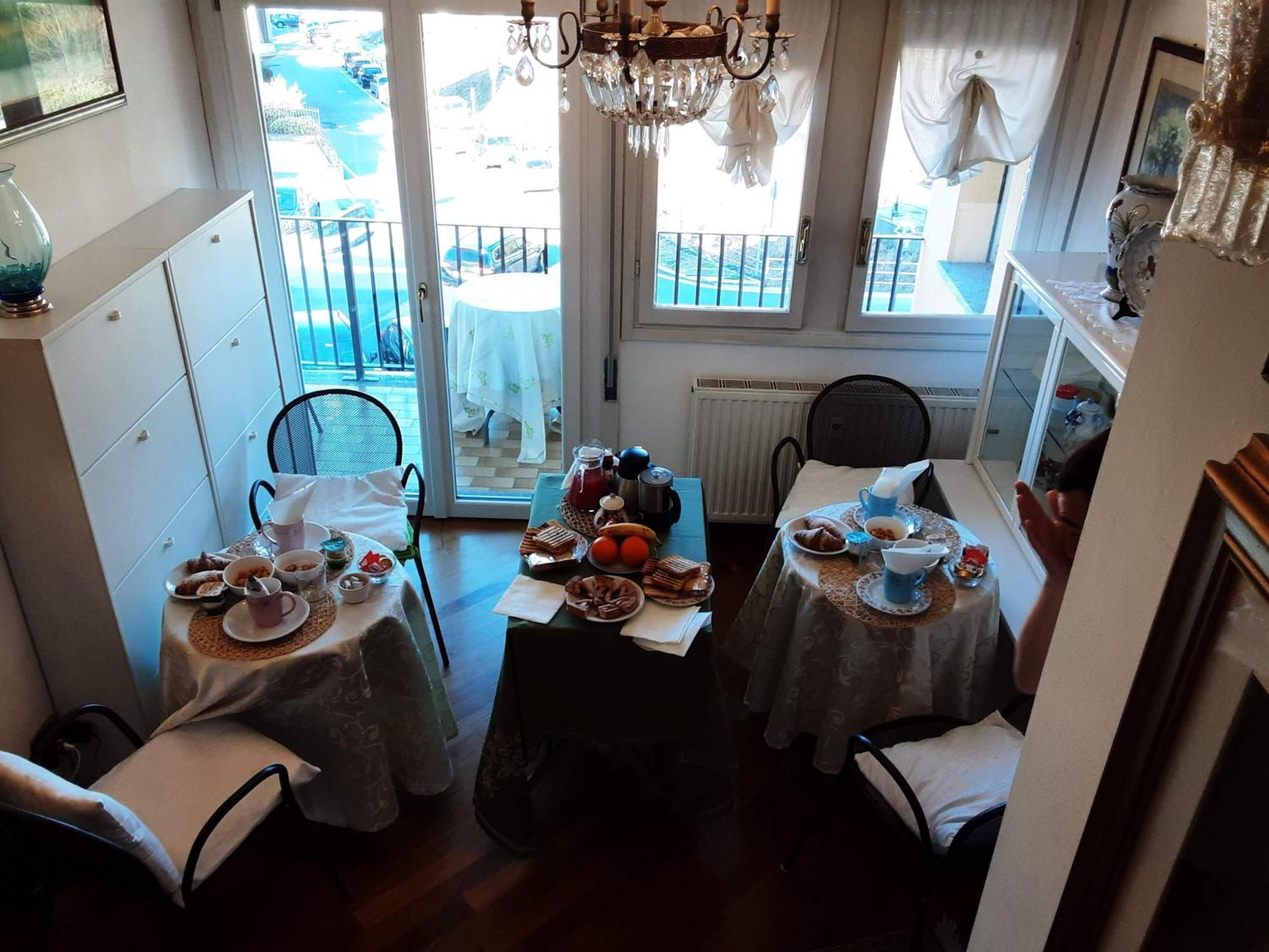 Bed and Breakfast Tosca House 2 Varenna Exterior foto