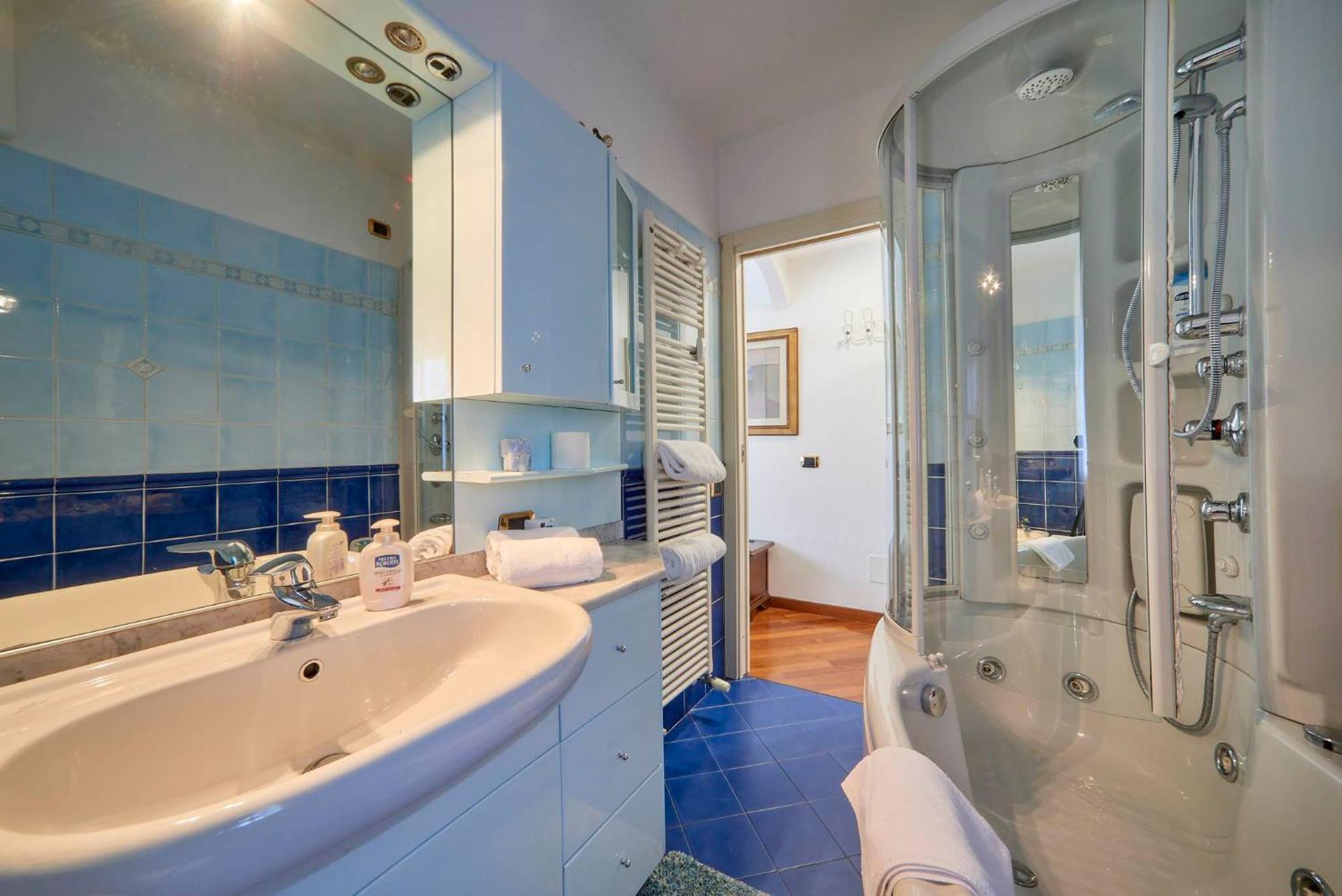 Bed and Breakfast Tosca House 2 Varenna Exterior foto