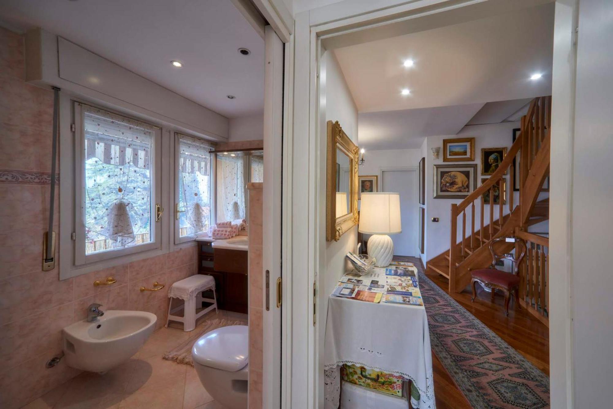 Bed and Breakfast Tosca House 2 Varenna Exterior foto